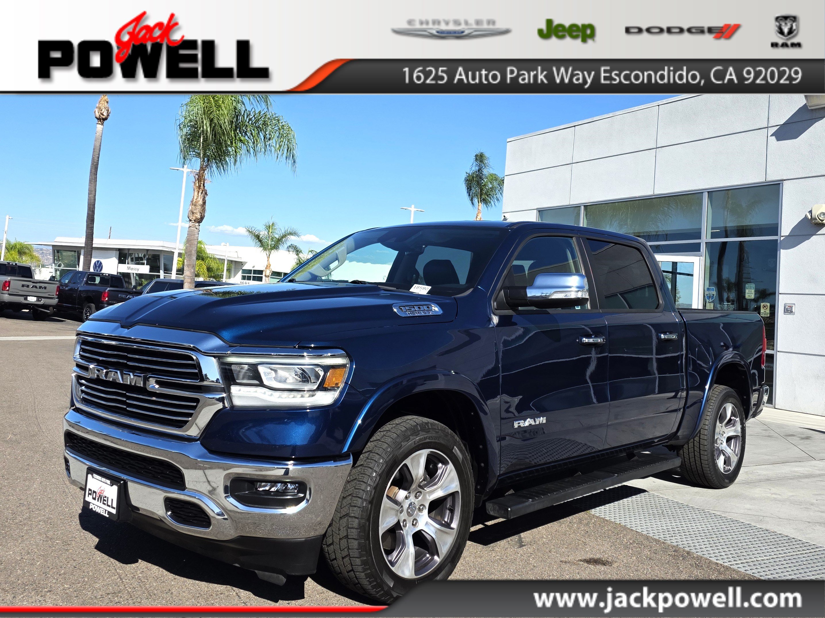 Used 2021 RAM 1500 Laramie AWD/4WD image 1