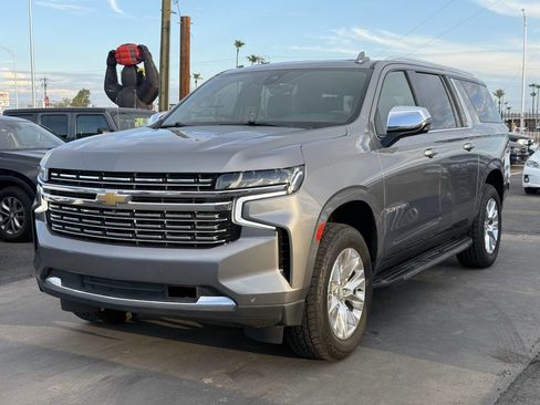 Used 2021 Chevrolet Suburban Premier w/ Premium Package image 1