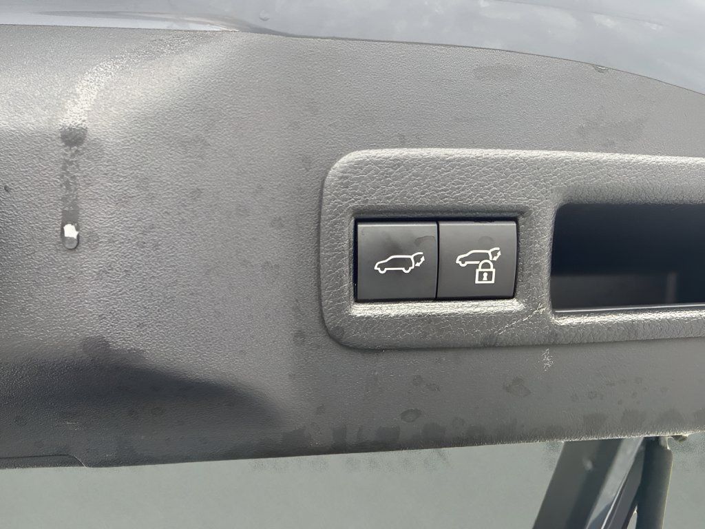 Used 2023 Subaru Solterra AWD image 25