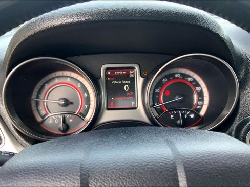 Used 2019 Dodge Journey Crossroad image 25