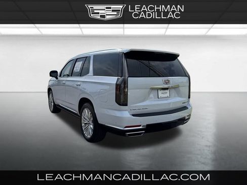 New 2026 Cadillac Escalade Luxury w/ Touring Package AWD/4WD image 5