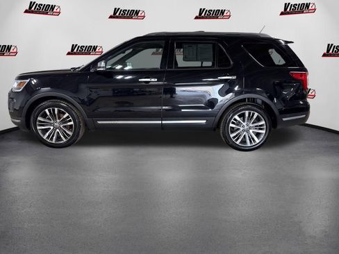 Used 2019 Ford Explorer Platinum AWD/4WD image 8