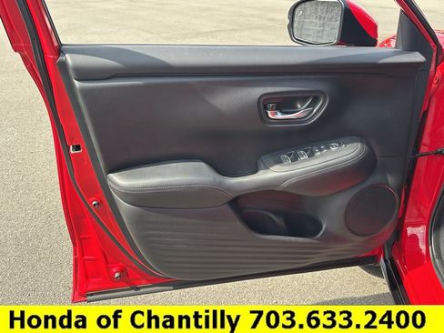 Used 2024 Honda HR-V EX-L image 28