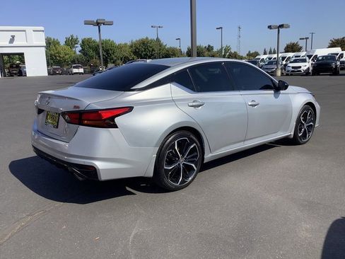 Used 2024 Nissan Altima 2.5 SR image 31