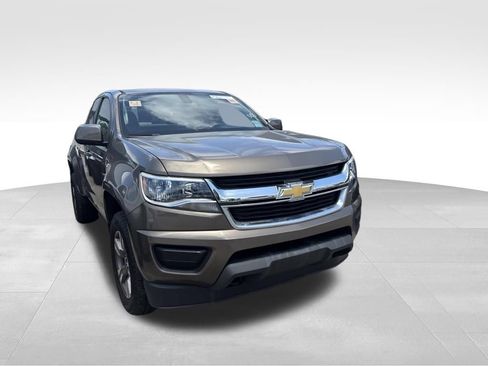 Used 2016 Chevrolet Colorado LT AWD/4WD image 8
