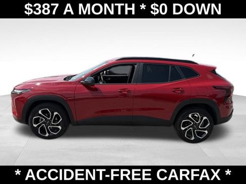 Used 2026 Chevrolet Trax RS w/ Driver Confidence Package FWD image 2