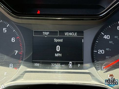 Used 2025 Chevrolet Trax LS FWD image 19