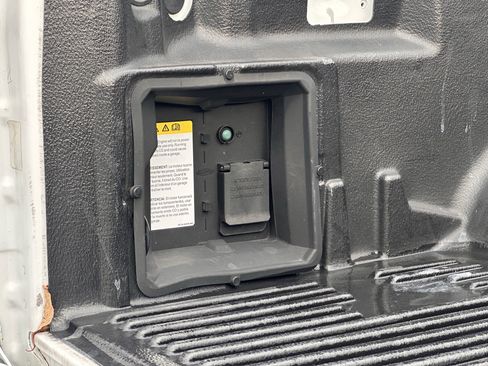 Used 2024 Ford F150 XLT w/ Mobile Office Package image 28