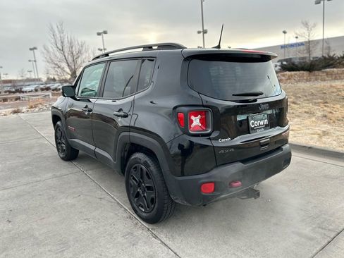 Used 2018 Jeep Renegade Trailhawk image 5