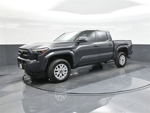 New 2025 Toyota Tacoma SR5 image 34