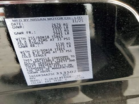 Used 2025 Nissan Pathfinder S image 12