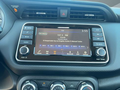 New 2025 Nissan Kicks Play S image 22