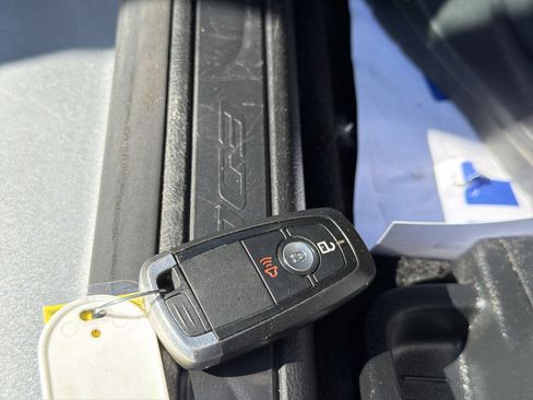 Used 2019 Ford Edge SE w/ Cargo Accessory Package AWD/4WD image 37