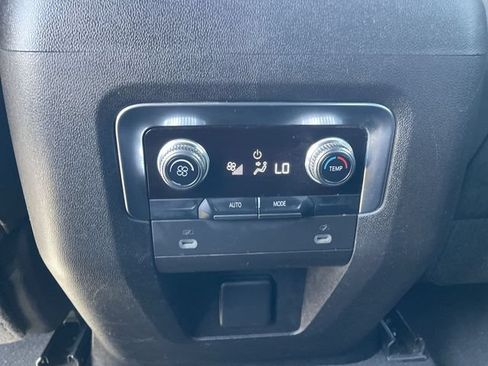 Used 2021 GMC Yukon SLT AWD/4WD image 20