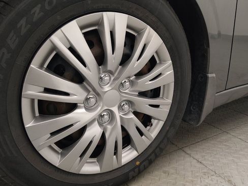 Used 2021 Nissan Sentra S FWD image 31