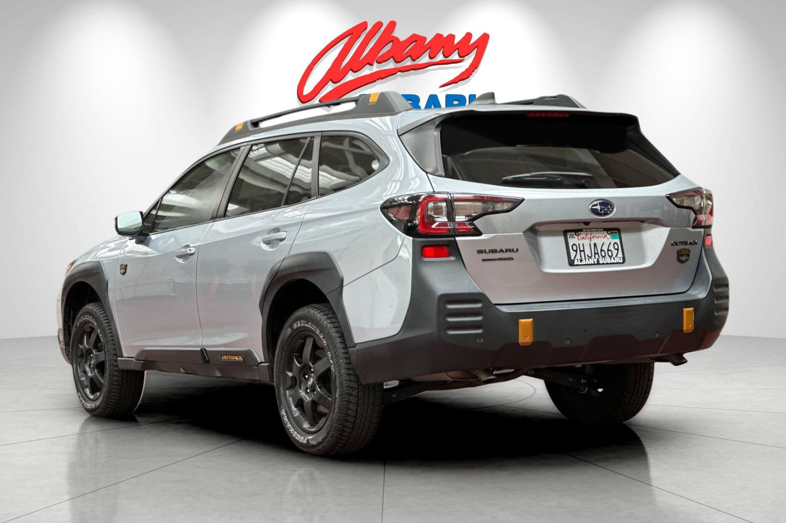 Used 2024 Subaru Outback Wilderness AWD/4WD image 7