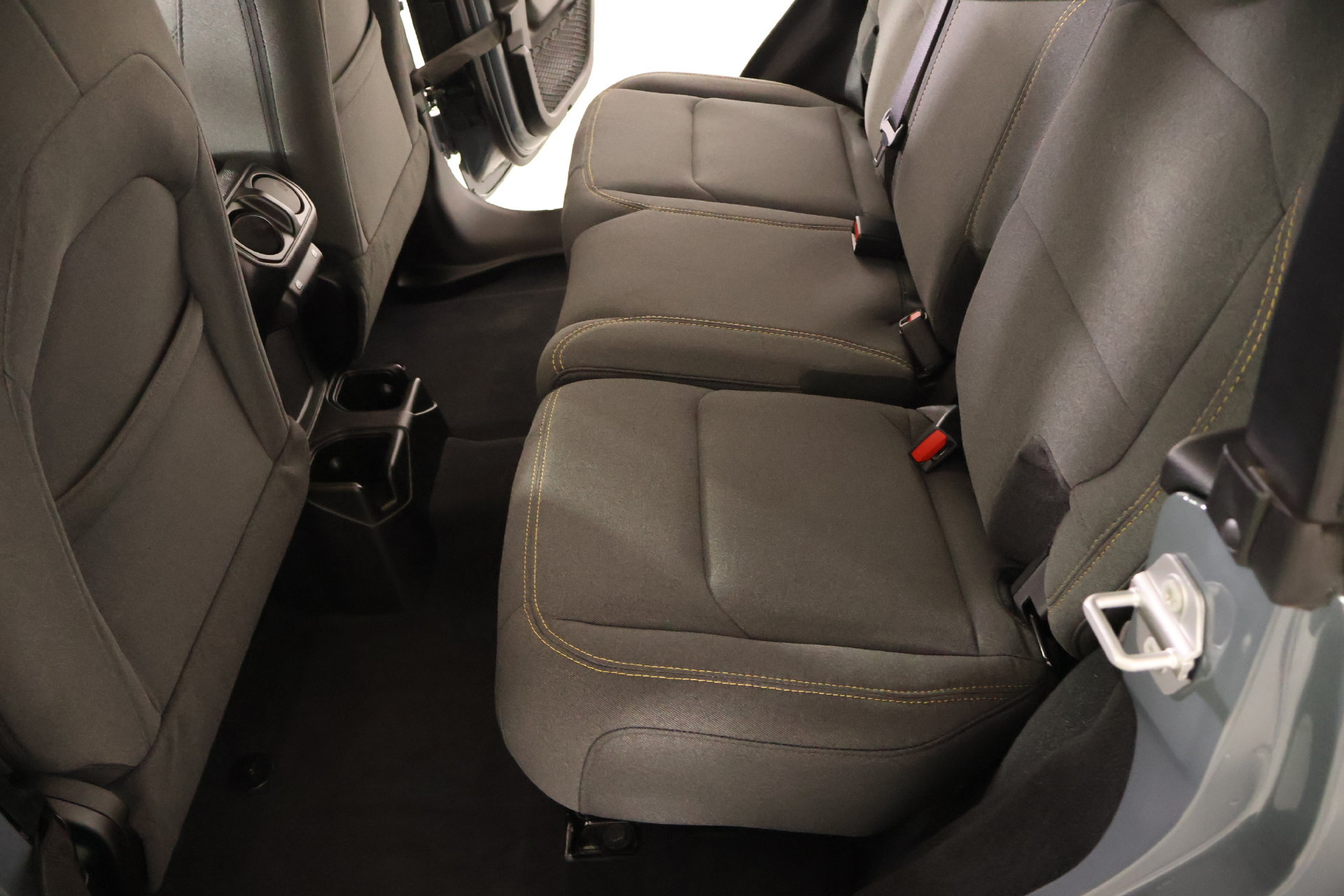 Used 2026 Jeep Wrangler Unlimited Sport AWD/4WD image 11