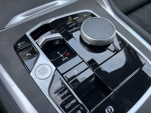 New 2026 BMW X6 xDrive40i w/ Climate Comfort Package image 20