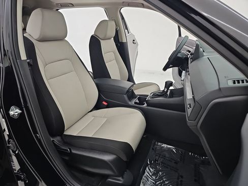 Used 2025 Honda CR-V EX image 14