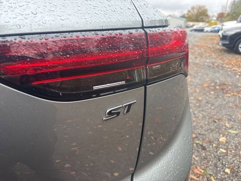 Used 2023 Buick Envision Preferred w/ Sport Touring Package image 10