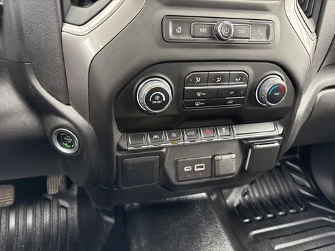 Used 2022 Chevrolet Silverado 1500 W/T w/ WT Value Package AWD/4WD image 21