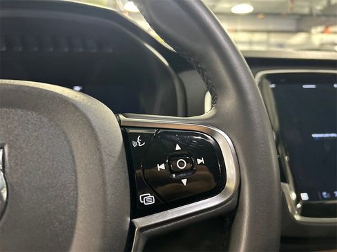 Certified 2024 Volvo XC90 B6 Plus w/ Protection Package Premier image 13