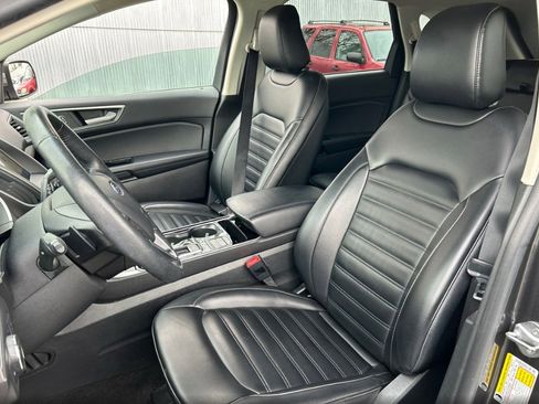 Used 2020 Ford Edge SEL w/ Convenience Package image 15