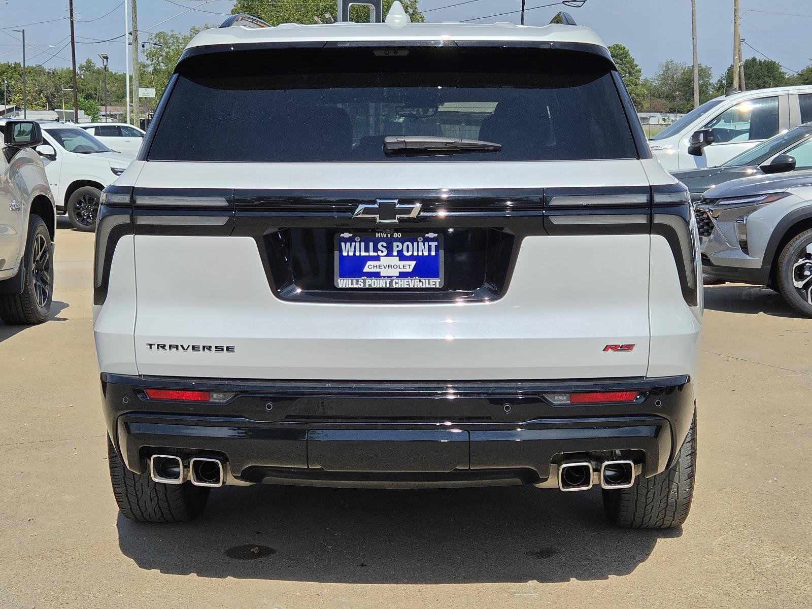 Used 2024 Chevrolet Traverse RS w/ LPO, Floor Liner Package FWD image 5