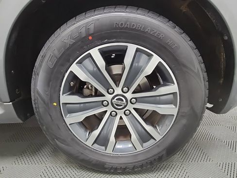 Used 2020 Nissan Armada SL w/ Premium Package image 48