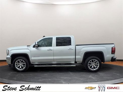 Used 2018 GMC Sierra 1500 SLT w/ SLT Premium Package image 2