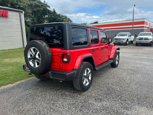Used 2021 Jeep Wrangler Unlimited Sahara image 5