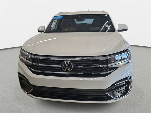 Used 2022 Volkswagen Atlas Cross Sport SEL Premium R-Line image 2