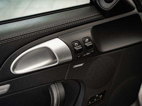 Used 2005 Porsche 911 Carrera S image 37