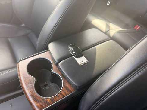 Used 2021 Tesla Model S AWD image 25
