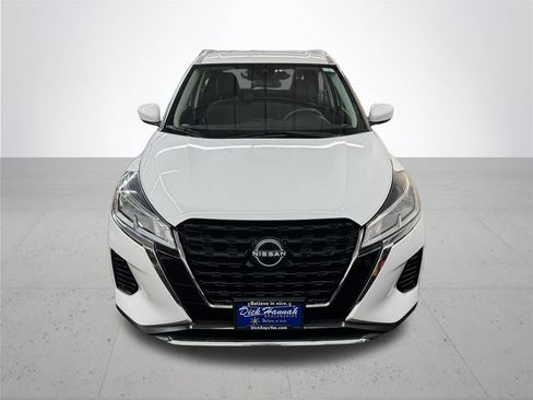 Used 2024 Nissan Kicks SV FWD image 12