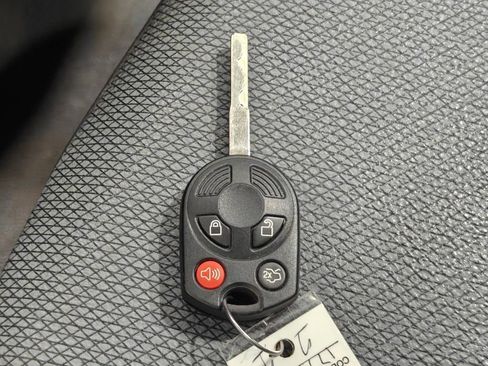 Used 2015 Ford Transit Connect XL image 11