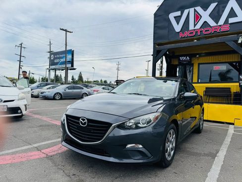 Used 2016 MAZDA MAZDA3 i Sport FWD image 1