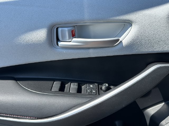 Used 2023 Toyota Corolla SE FWD image 18