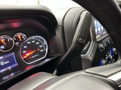 Used 2021 Chevrolet Silverado 1500 LT Trail Boss w/ Convenience Package II image 38