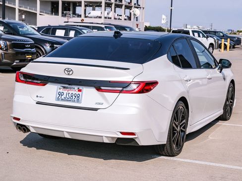 Certified 2025 Toyota Camry XSE FWD image 4