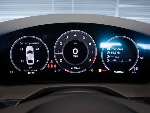 New 2026 Porsche Panamera RWD image 16