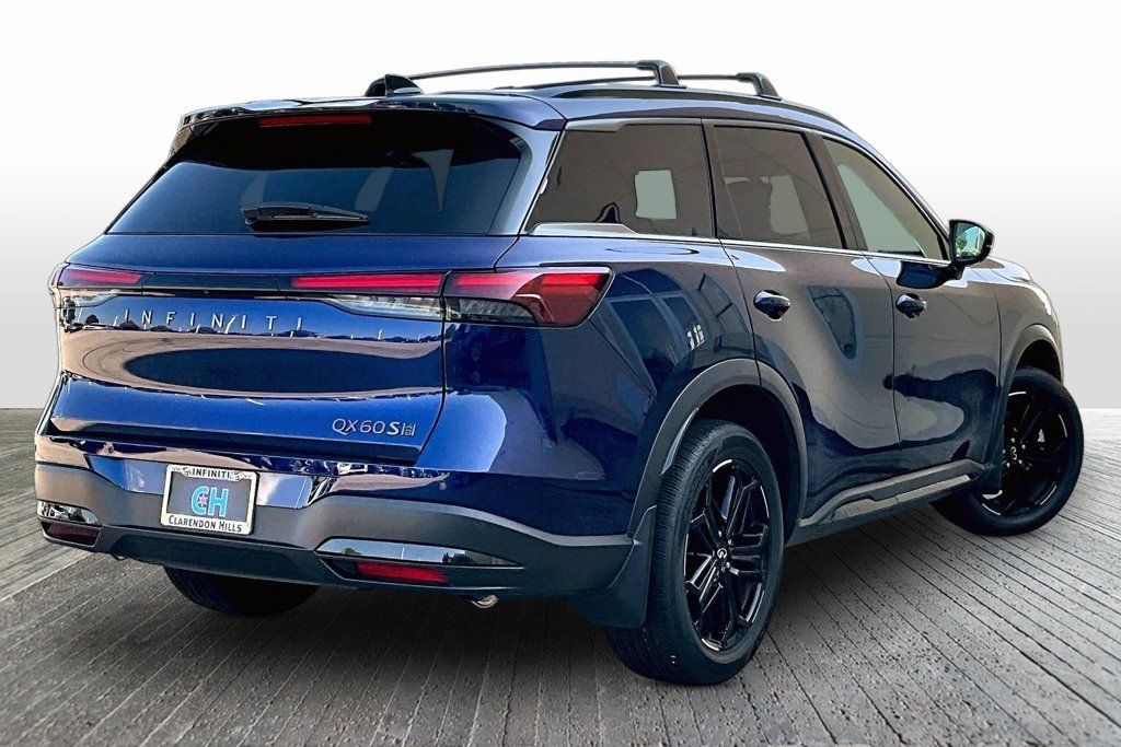 Certified 2026 INFINITI QX60 Sport w/ Dark Cargo Package AWD/4WD image 9