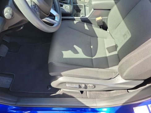 Used 2024 Honda CR-V EX image 27