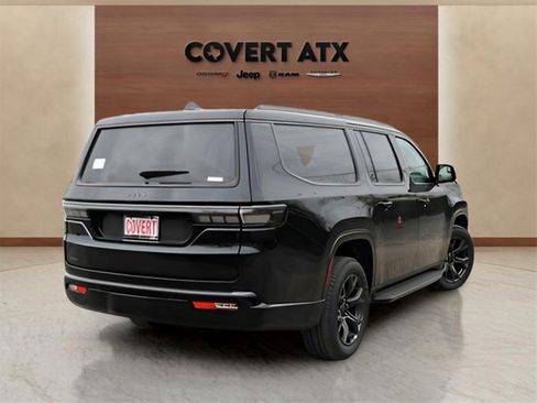 New 2026 Jeep Grand Wagoneer L Limited image 5