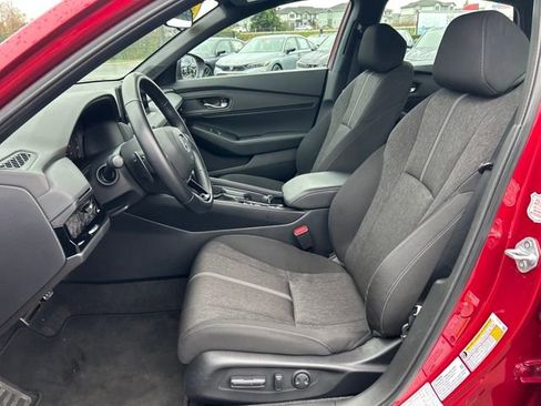 Used 2024 Honda Accord Sport image 19