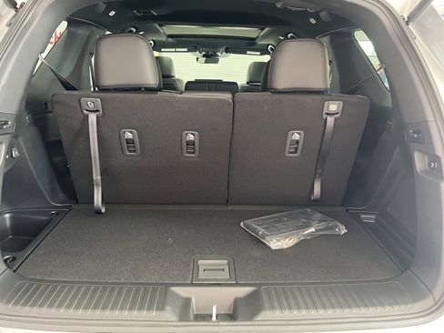 New 2026 Honda Pilot Black Edition image 8