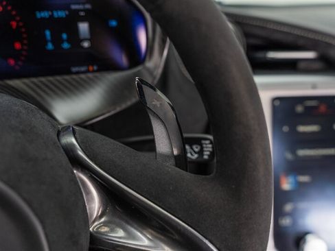 Used 2024 McLaren 750S Spider RWD image 84