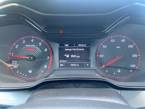 Used 2024 Chevrolet Trax RS w/ Driver Confidence Package FWD image 11