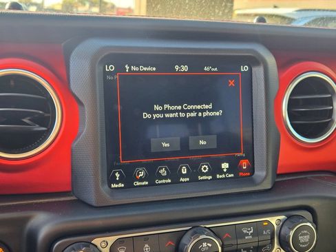 Used 2020 Jeep Wrangler Unlimited Rubicon w/ Dual Top Group image 32