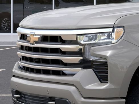 New 2026 Chevrolet Silverado 1500 High Country w/ High Country Premium Package AWD/4WD image 13